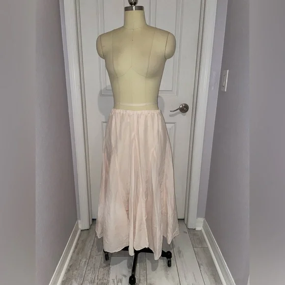 CP Shades Pale Blush/Nude Silk Blend Skirt - Picture 1 of 3